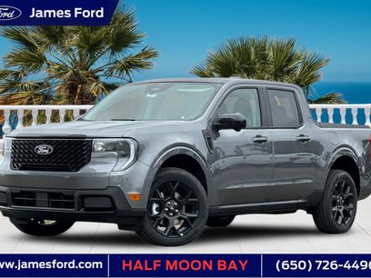 New 2026 Ford Maverick Lariat w/ Black Appearance Package