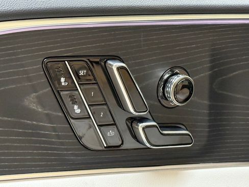 New 2026 Cadillac Lyriq Sport AWD/4WD image 18