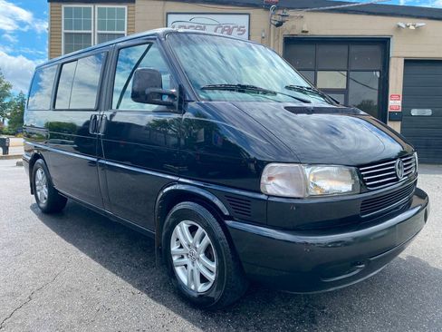 Used 2000 Volkswagen Eurovan MV FWD image 1