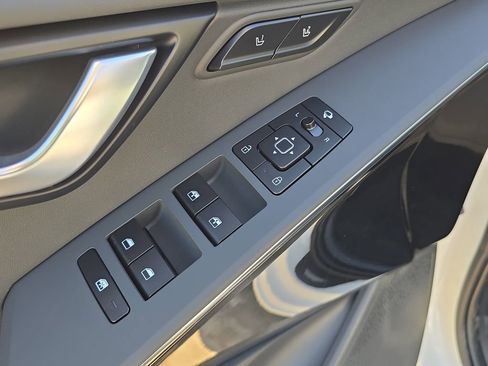 New 2026 Kia Niro Wave image 20