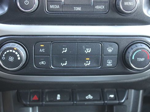 Used 2016 Chevrolet Colorado LT w/ LT Convenience Package image 21