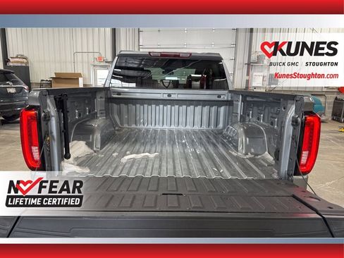 Used 2023 GMC Sierra 1500 SLT w/ SLT Convenience Package image 14