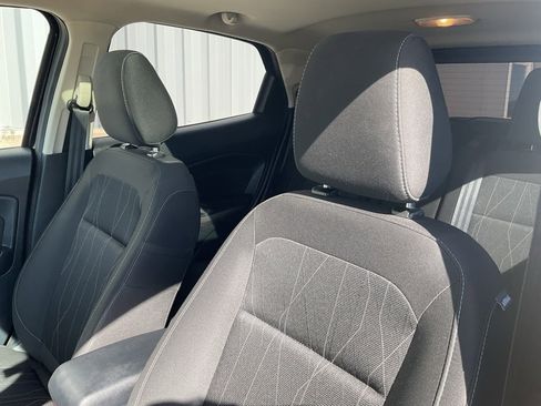 Used 2021 Ford EcoSport SE image 9