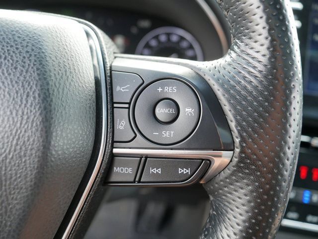Used 2022 Toyota Avalon Touring FWD image 26