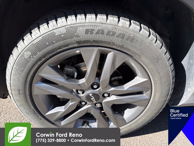 Used 2023 Kia Seltos S w/ Navigation Package FWD image 20