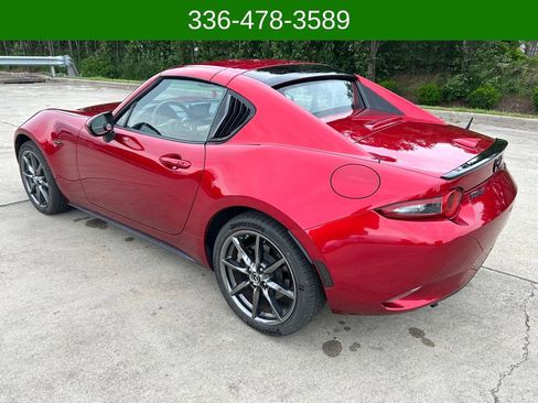Used 2019 MAZDA MX-5 Miata RF Grand Touring RWD image 3