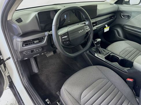 Certified 2025 Kia K4 EX FWD image 18