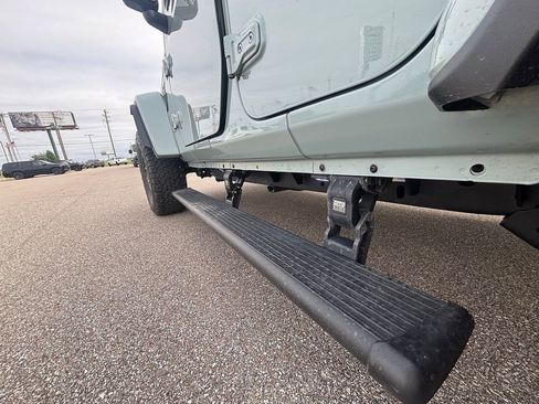 Used 2024 Jeep Wrangler Unlimited Rubicon 392 AWD/4WD image 6