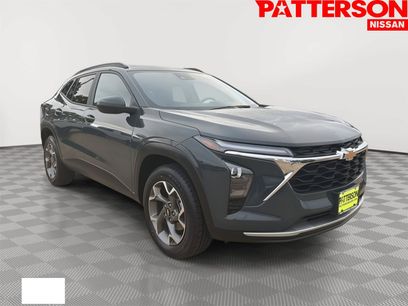 Used 2025 Chevrolet Trax LT