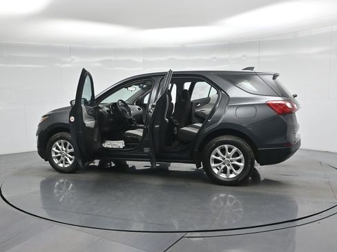 Used 2019 Chevrolet Equinox LS image 35