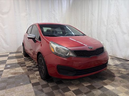 Used 2015 Kia Rio LX image 3