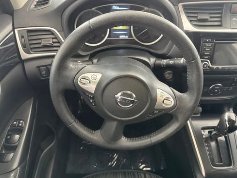 Used 2018 Nissan Sentra SV FWD image 24