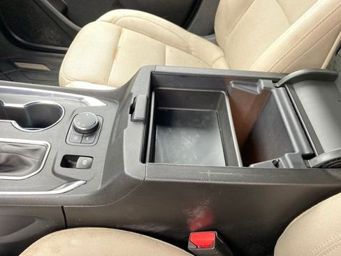 Certified 2023 Chevrolet Traverse LT image 14