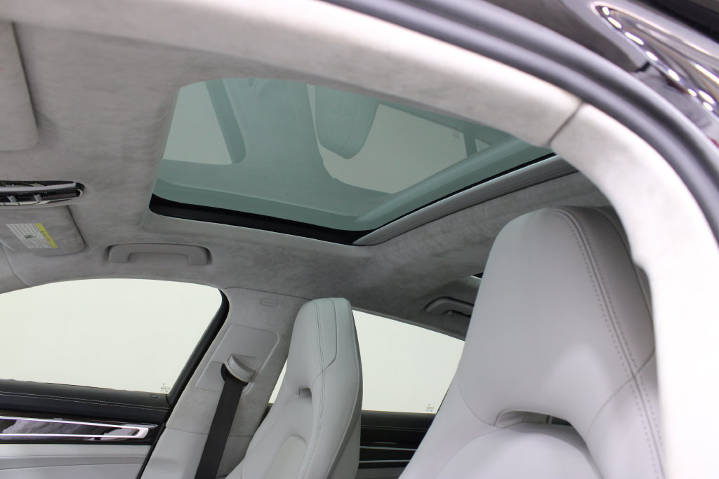 Certified 2021 Porsche Panamera GTS AWD/4WD image 21
