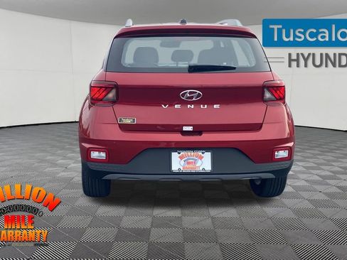 New 2026 Hyundai Venue SEL image 8