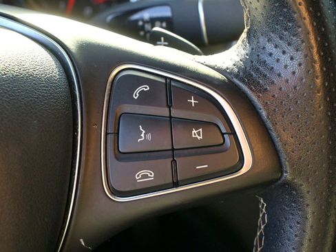 Used 2017 Mercedes-Benz CLA 250 4MATIC image 28