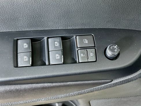 Used 2017 Toyota Highlander Limited FWD image 15