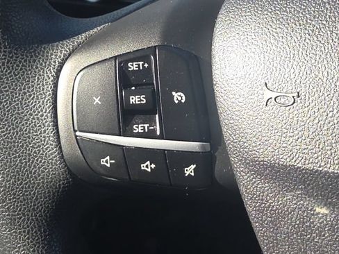 Used 2022 Ford Escape SE FWD image 35