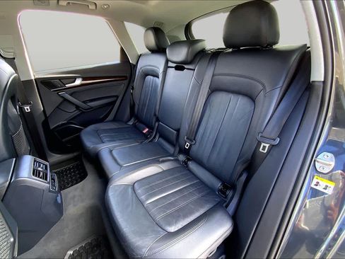Used 2018 Audi Q5 2.0T Premium Plus w/ Premium Plus Package AWD/4WD image 20