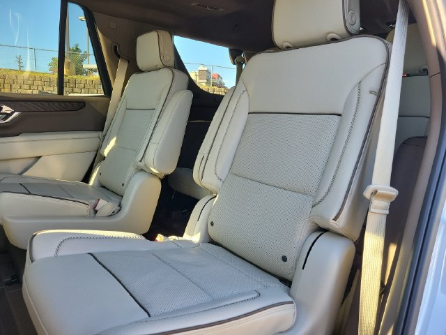 New 2027 GMC Yukon Denali w/ Denali Reserve Package AWD/4WD image 11