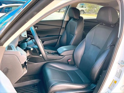 Used 2024 Honda Accord Touring image 8