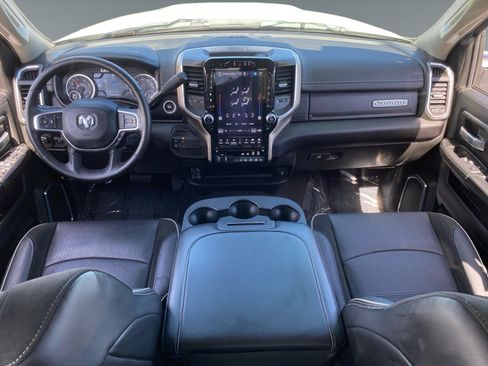 Used 2024 RAM 2500 Laramie AWD/4WD image 10