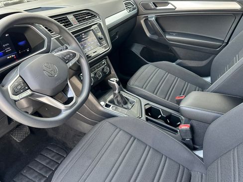 Used 2022 Volkswagen Tiguan S FWD image 10