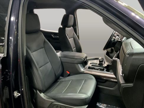 Used 2023 Chevrolet Silverado 1500 LTZ AWD/4WD image 9