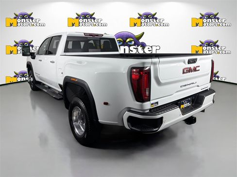 Used 2023 GMC Sierra 3500 Denali w/ Denali Ultimate Package image 7