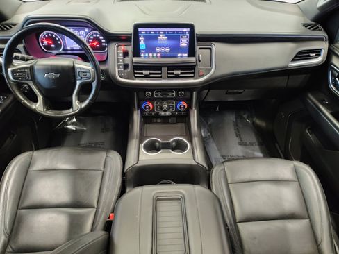 Used 2021 Chevrolet Suburban Z71 w/ Z71 Off-Road Package image 3