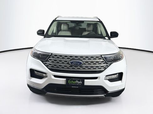 Used 2022 Ford Explorer Limited RWD image 2