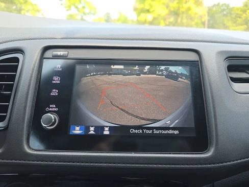 Used 2019 Honda HR-V Sport image 29