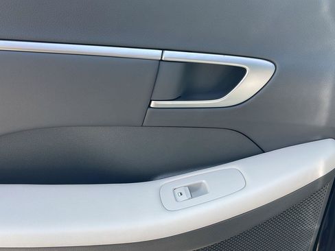 Used 2026 Hyundai Sonata SEL FWD image 18