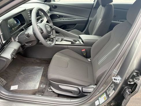 New 2026 Hyundai Elantra Sport w/ Cargo Package FWD image 15