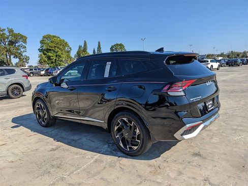 Certified 2025 Kia Sportage SX image 7