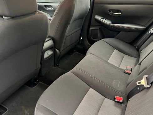 Used 2022 Nissan Sentra SV image 11