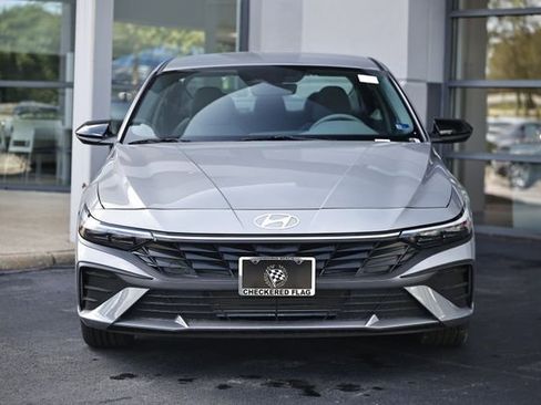 New 2026 Hyundai Elantra Sport FWD image 2