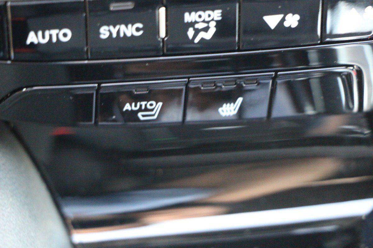 Used 2025 Acura MDX SH-AWD image 27