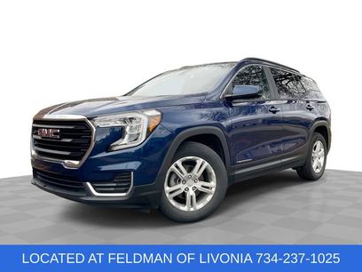 Used 2022 GMC Terrain SLE w/ Driver Convenience Package
