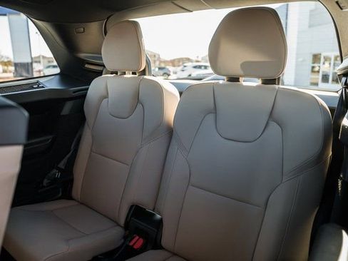 New 2026 Volvo XC90 B6 Plus image 34