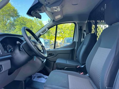 Used 2025 Ford Transit 250 Low Roof w/ Exterior Upgrade Package RWD image 17