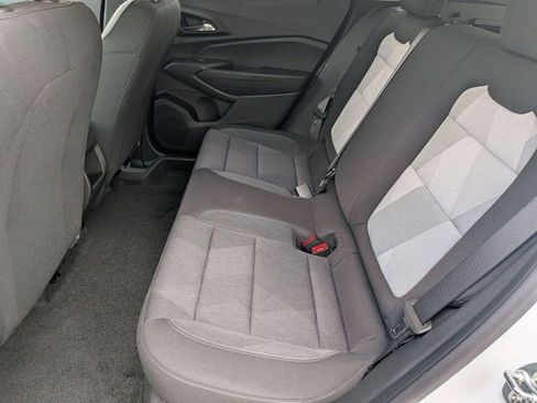 Certified 2025 Chevrolet Trax LS w/ LS Convenience Package FWD image 24