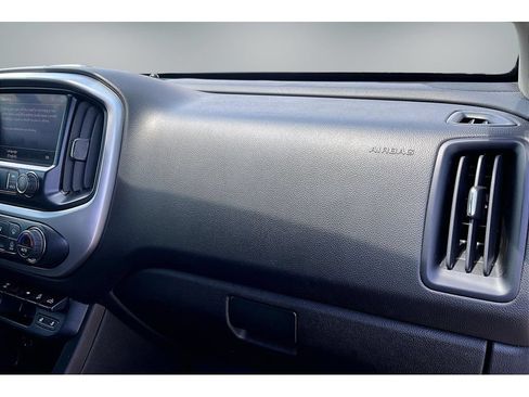 Used 2019 Chevrolet Colorado ZR2 AWD/4WD image 26