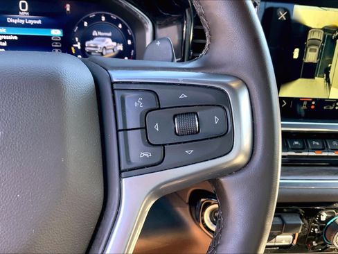 Used 2024 Chevrolet Silverado 1500 LTZ image 24