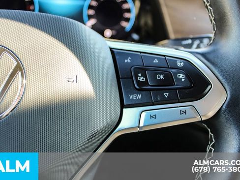 Used 2024 Volkswagen Atlas SE image 29