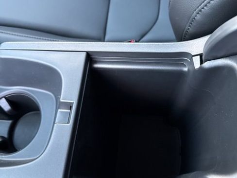 New 2025 Acura Integra image 21