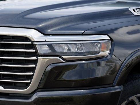 New 2026 RAM 1500 Laramie AWD/4WD image 10