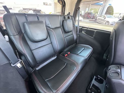 Used 2021 Jeep Wrangler Rubicon AWD/4WD image 21