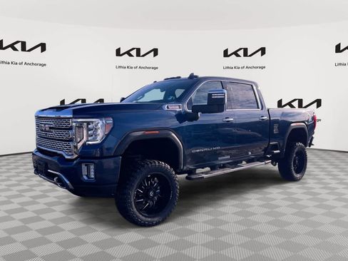 Used 2021 GMC Sierra 2500 Denali w/ Denali Ultimate Package AWD/4WD image 1
