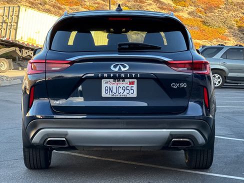 Used 2019 INFINITI QX50 Luxe w/ Navigation Package image 8